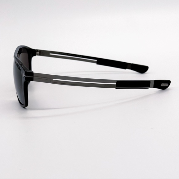 NEW TOM FORD TODD TF880 01A UNISEX AVIATOR SUNGLASSES FT0880/S BLACK EYEWEAR - Picture 8 of 11